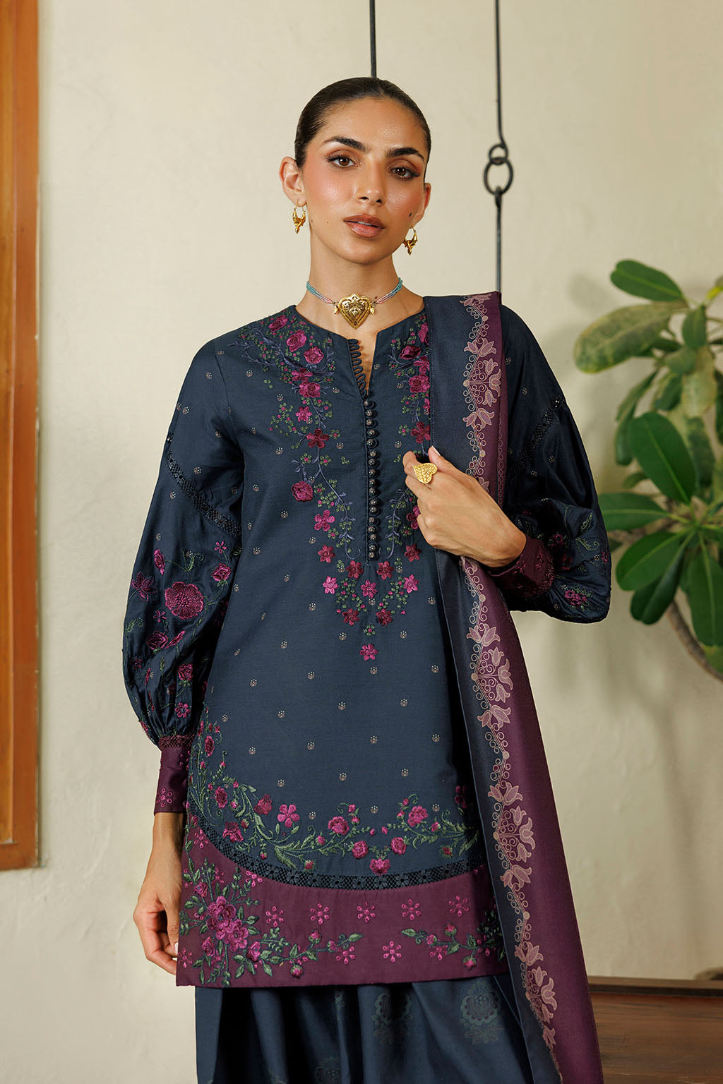 IPF-26 | PRE FALL 26 | IZNIK
