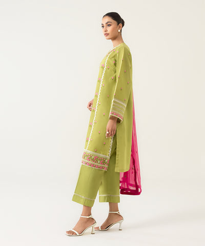 3 PIECE - DYED EMBROIDERED LAWN SUIT | SIGNATURE LAWN VOL 4 | SAPPHIRE in UK USA UAE online kapraye.com