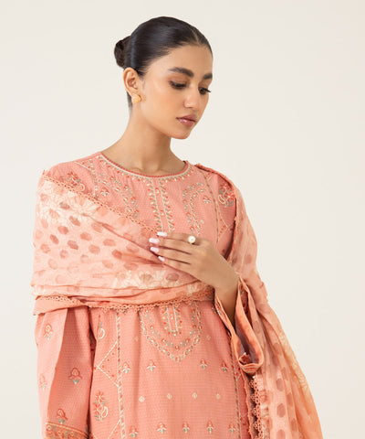 3 PIECE - DYED EMBROIDERED DOBBY SUIT | SIGNATURE LAWN VOL 4 | SAPPHIRE in UK USA UAE online kapraye.com