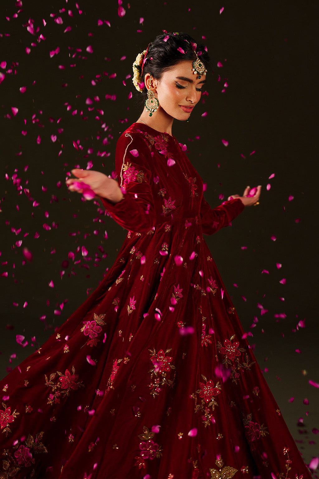 IV-79 Embroidered Velvet | VELVET EDIT II | IZNIK