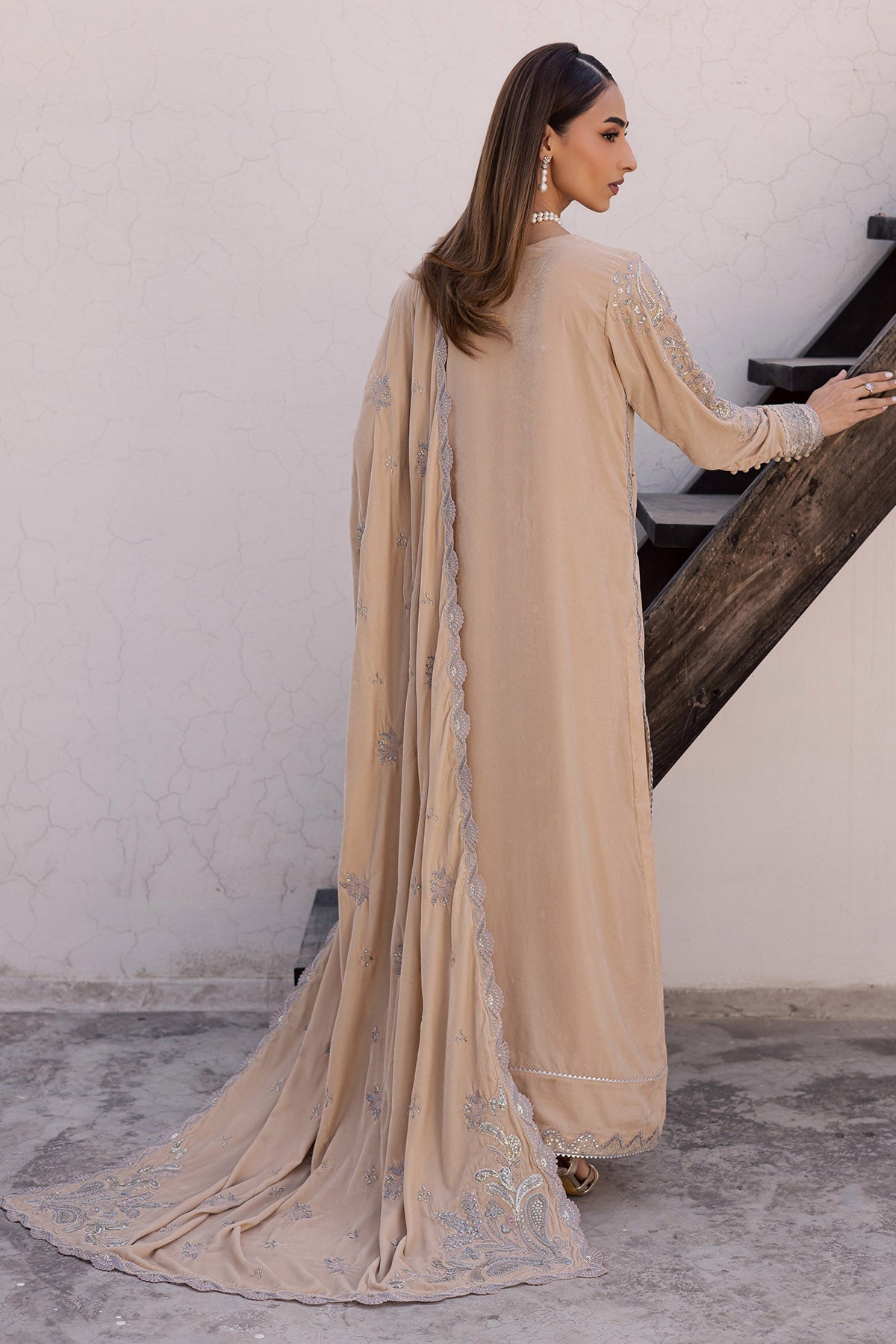 NW-122 | MAYA VELVET | NUREH