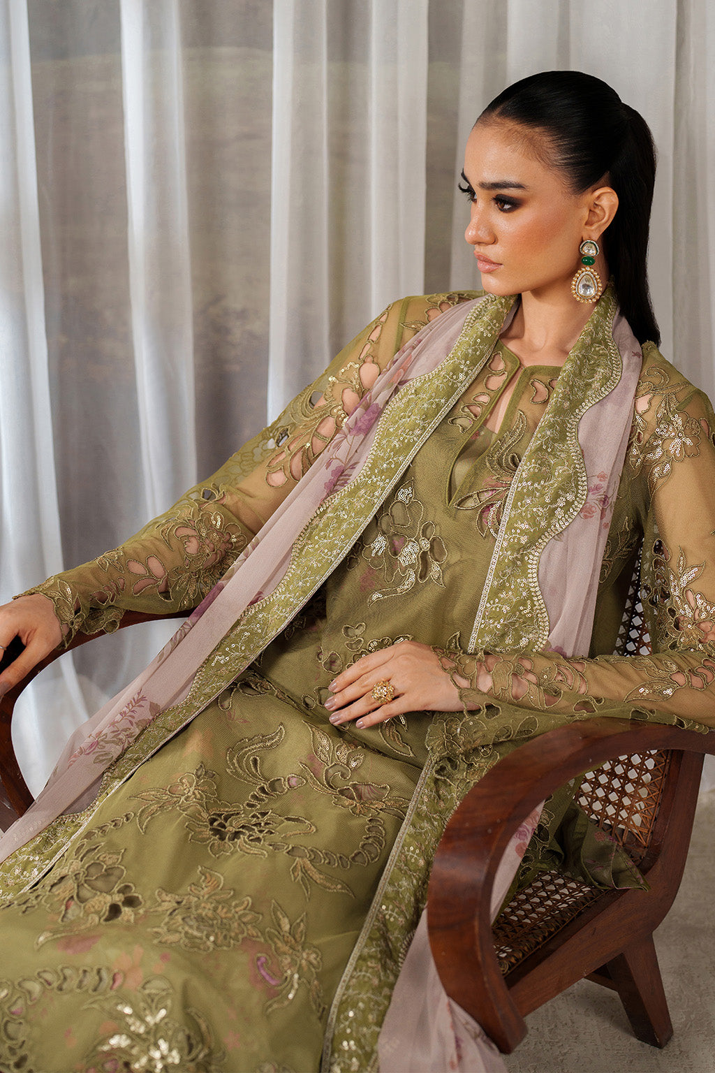 UE-543 Printed Raw Silk | Printed Formals | IZNIK