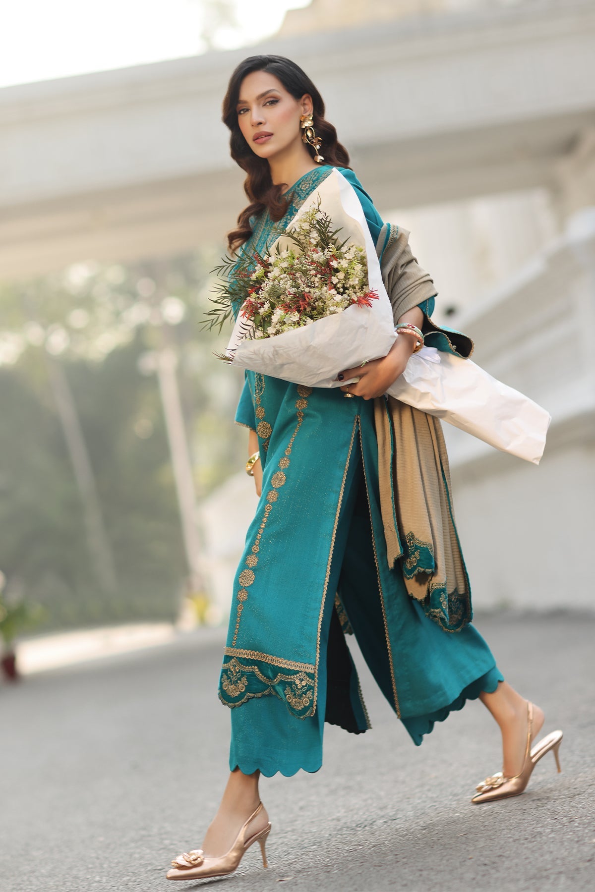 CSW5-04 | SIGNATURE VOL 1 WINTER 2025 | CHARIZMA