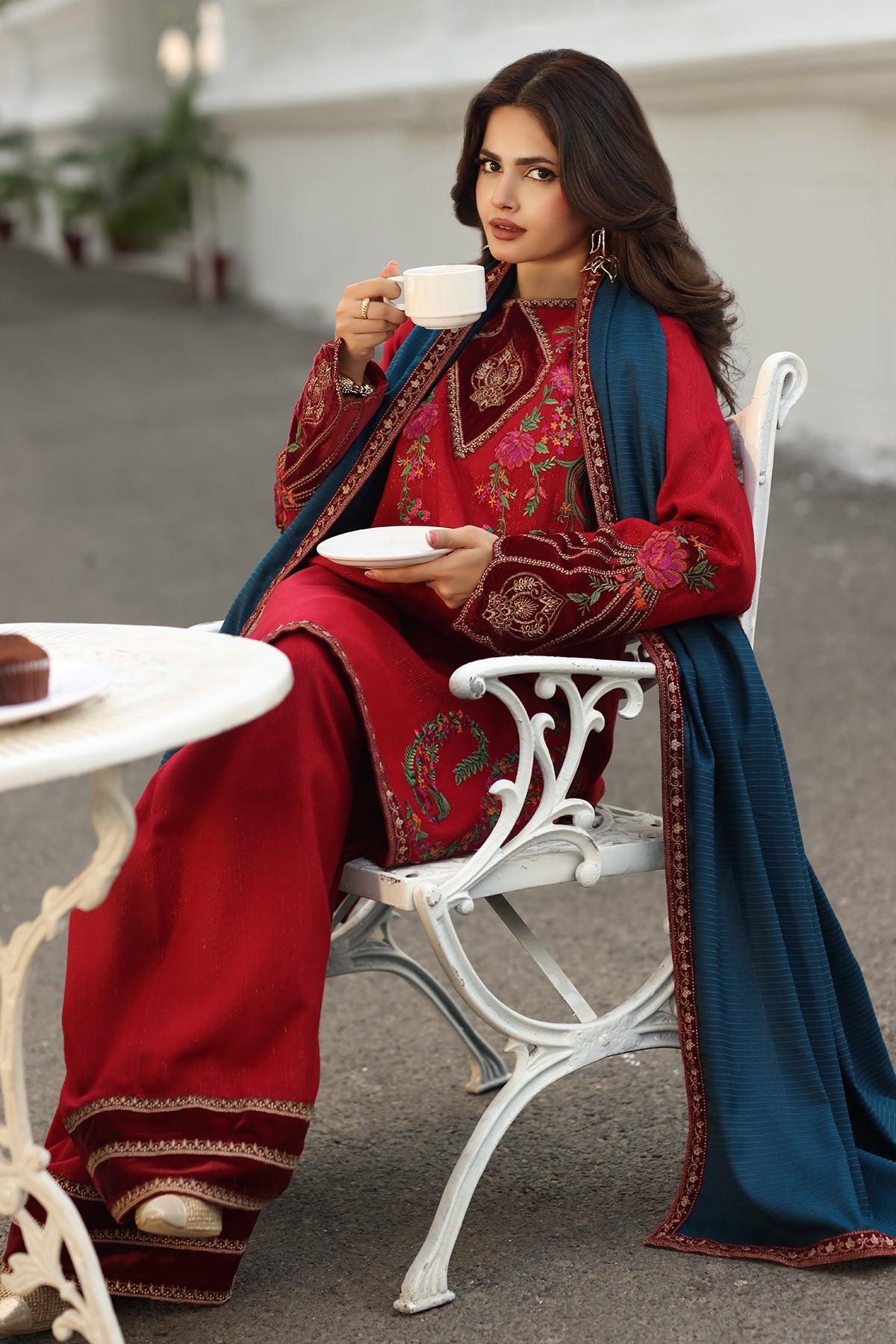 CSW5-02 | SIGNATURE VOL 1 WINTER 2025 | CHARIZMA