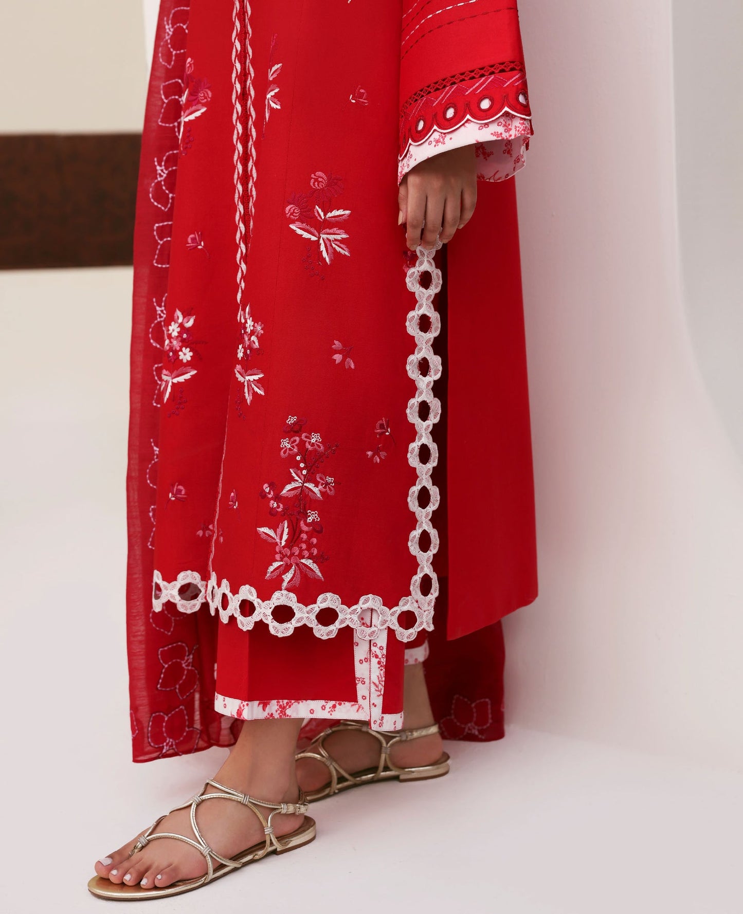 Capucine | BASICS PRE FALL 2025 | REPUBLIC WOMENSWEAR