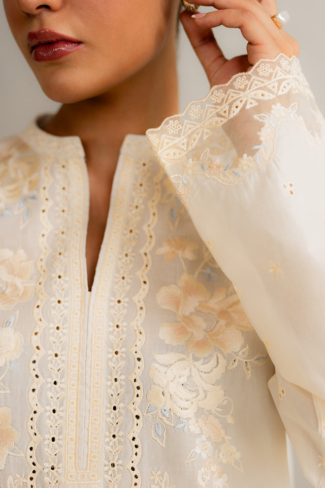 ZR25B0714 | BASICS SS' 25 | ZARA SHAHJAHAN