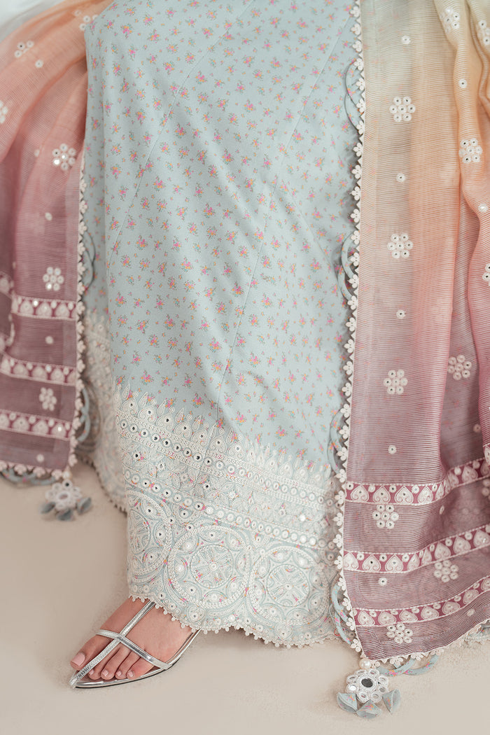 EMBROIDERED LAWN IL'25-D04 || IRIS LUXURY LAWN IL'25 || JAZMIN