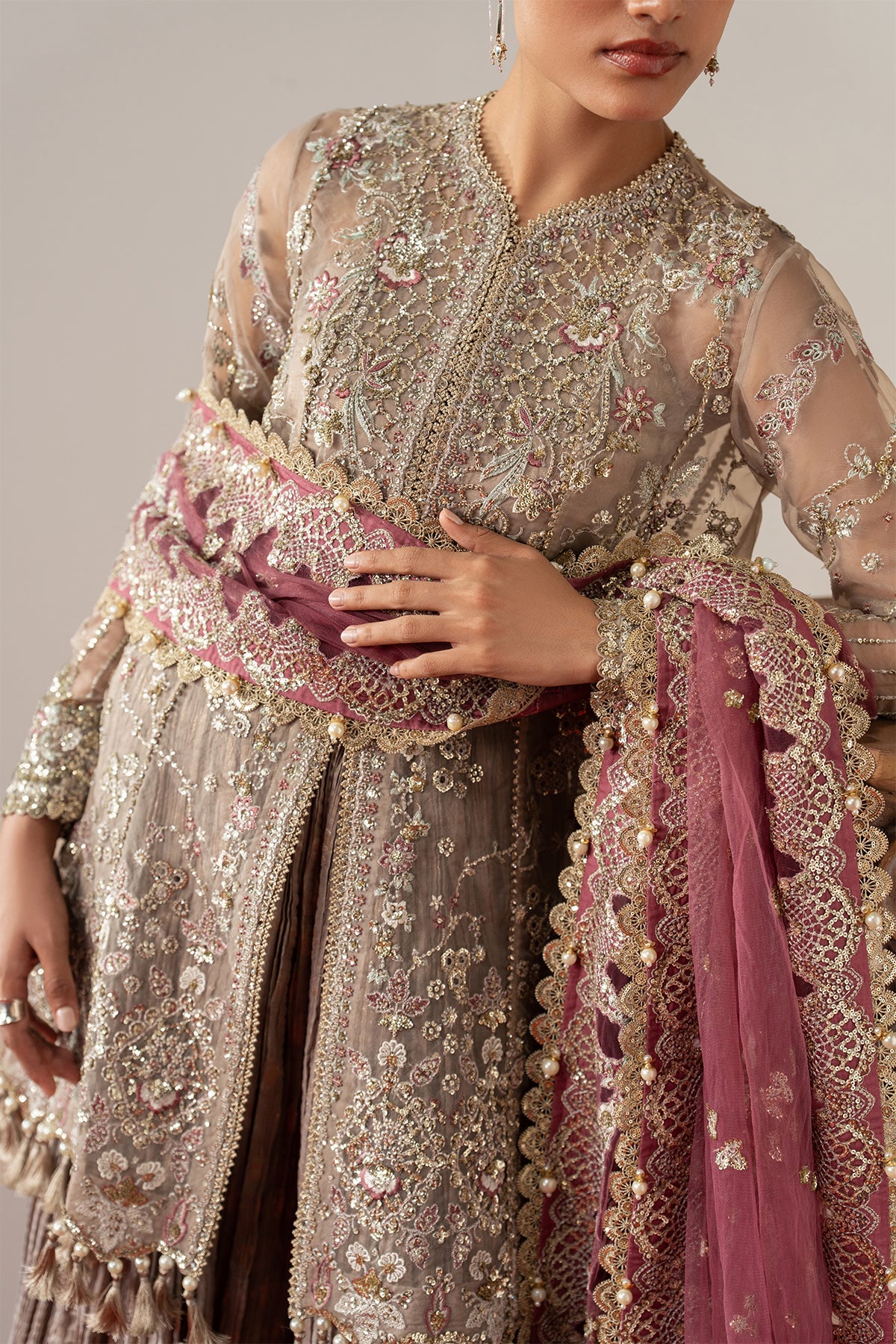 Gilded Grace | AURE | Afrozeh