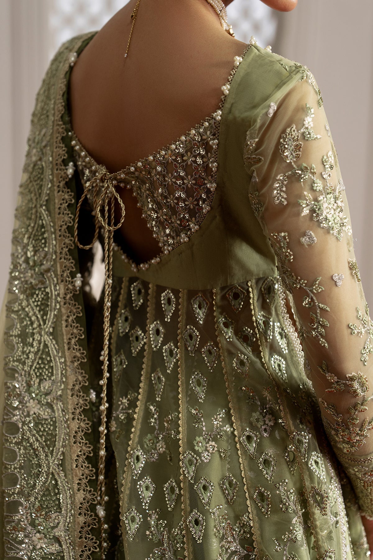 Theodora | AURE | Afrozeh