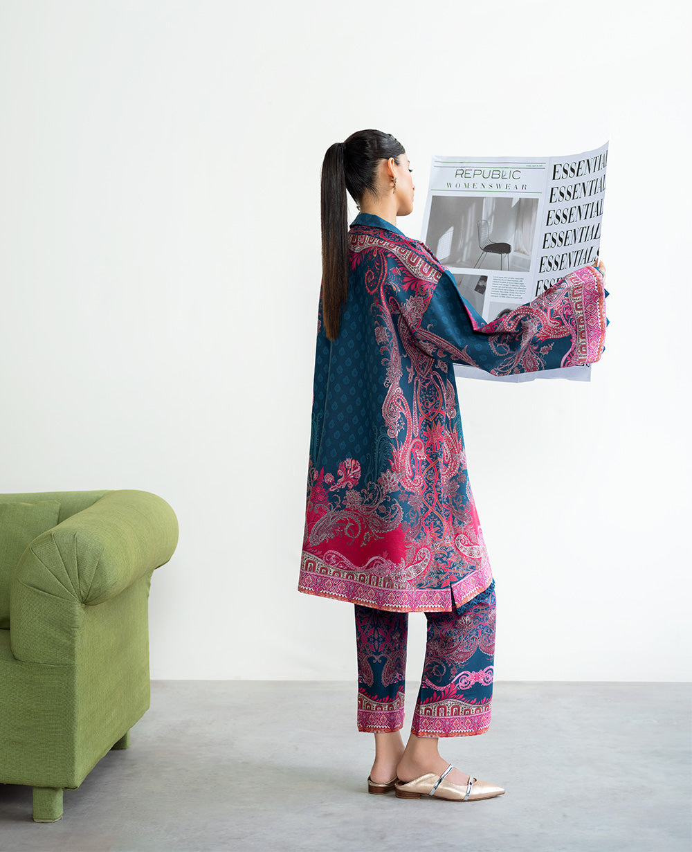 ES-202 | Essentials S/S '25 | Republic Womenswear