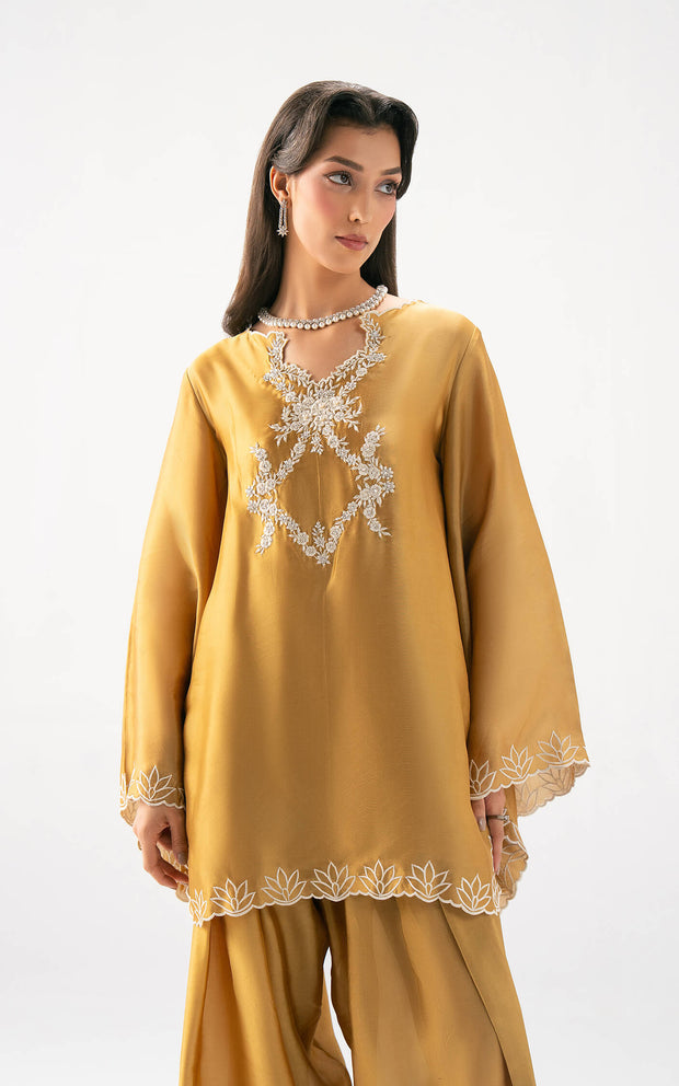 Golden Reverie | CELEVARA | ASIFA N NABEEL