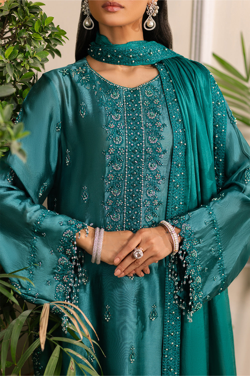 GLADIOLUS - MS40107 | LUMORA | MARYUM N MARIA