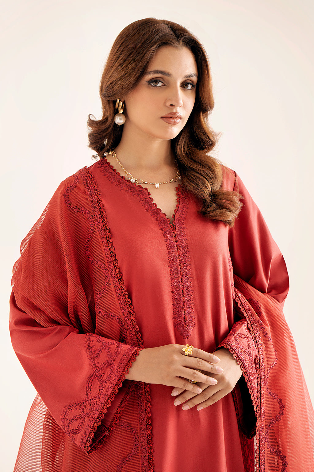 Crimson Red || Basic Pret || Afrozeh in UK USA UAE online kapraye.com