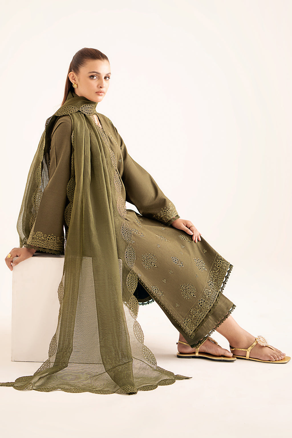 Mocha Magic || Basic Pret || Afrozeh in UK USA UAE online kapraye.com