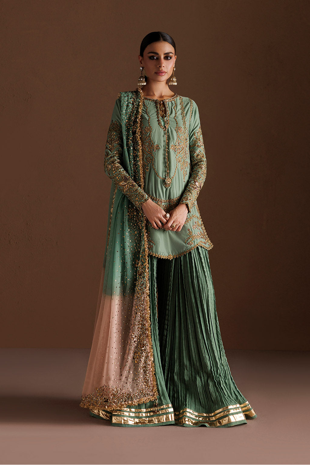 IV-87 Embroidered Velvet | VELVET 26 | IZNIK