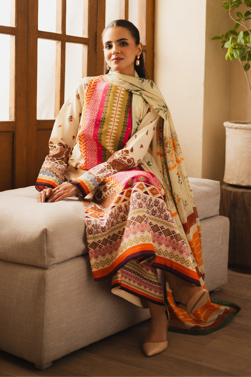 CYRA - MS50474 | CEIL | MARYUM N MARIA in UK USA UAE online kapraye.com