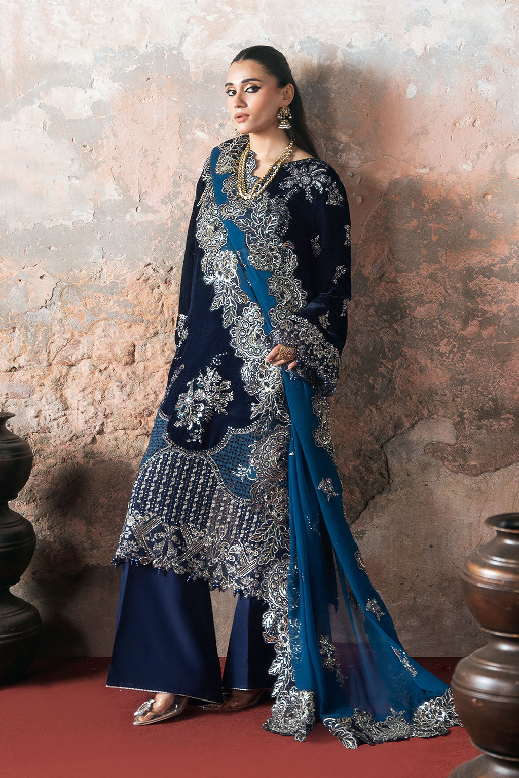 V-703 | LUXURY VELVET | RAMSHA