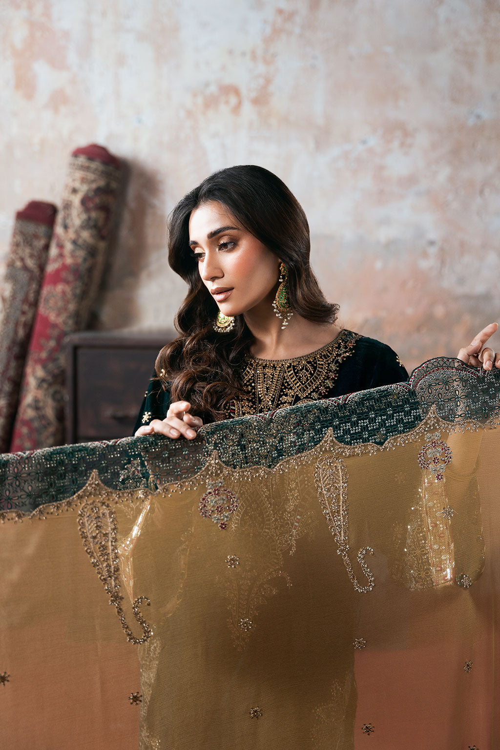 V-702 | LUXURY VELVET | RAMSHA