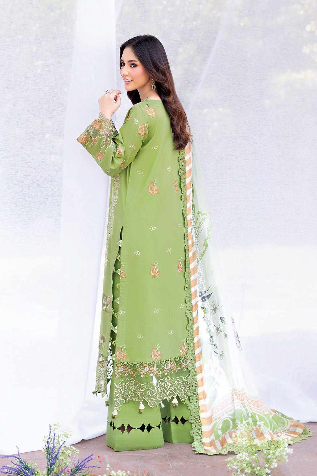 Z-1206 | ANDAAZ COLLECTION | RAMSHA