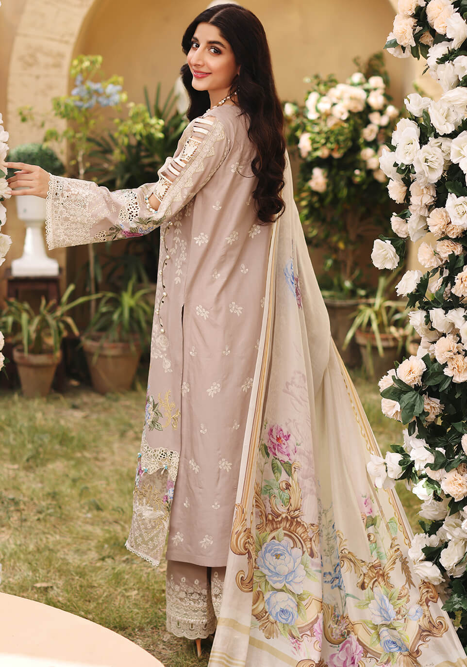 ELF-9A Beyond Dreams || Luxury Festive'22 || Elaf Premium in UK USA UAE online kapraye.com