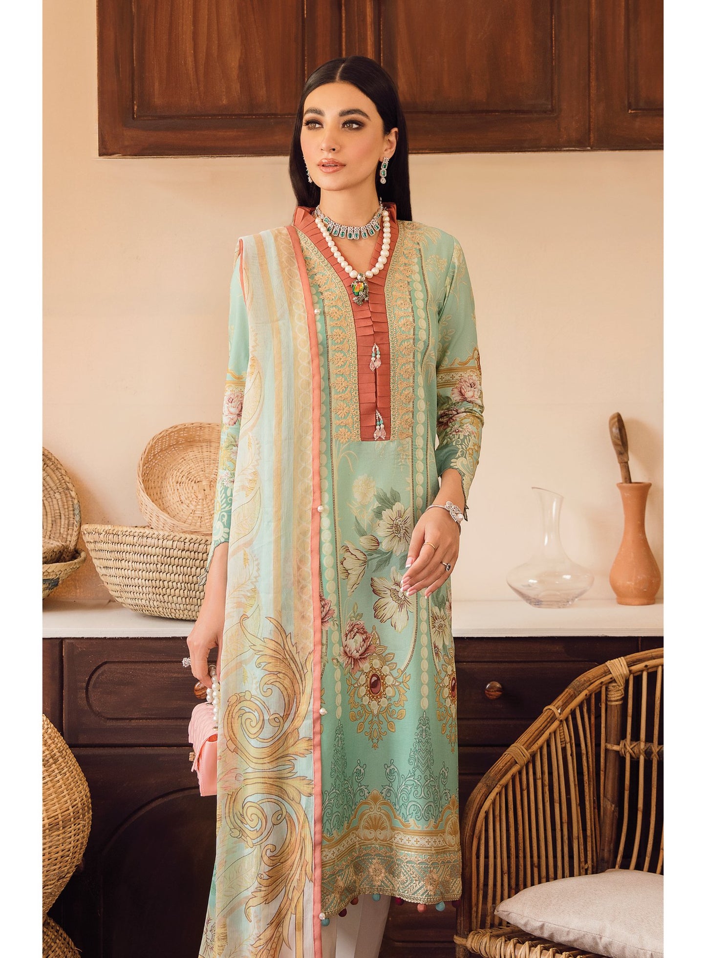 Pareesah-06 || Lawn 2022-Volume 2 || Gulaal in UK USA UAE online kapraye.com