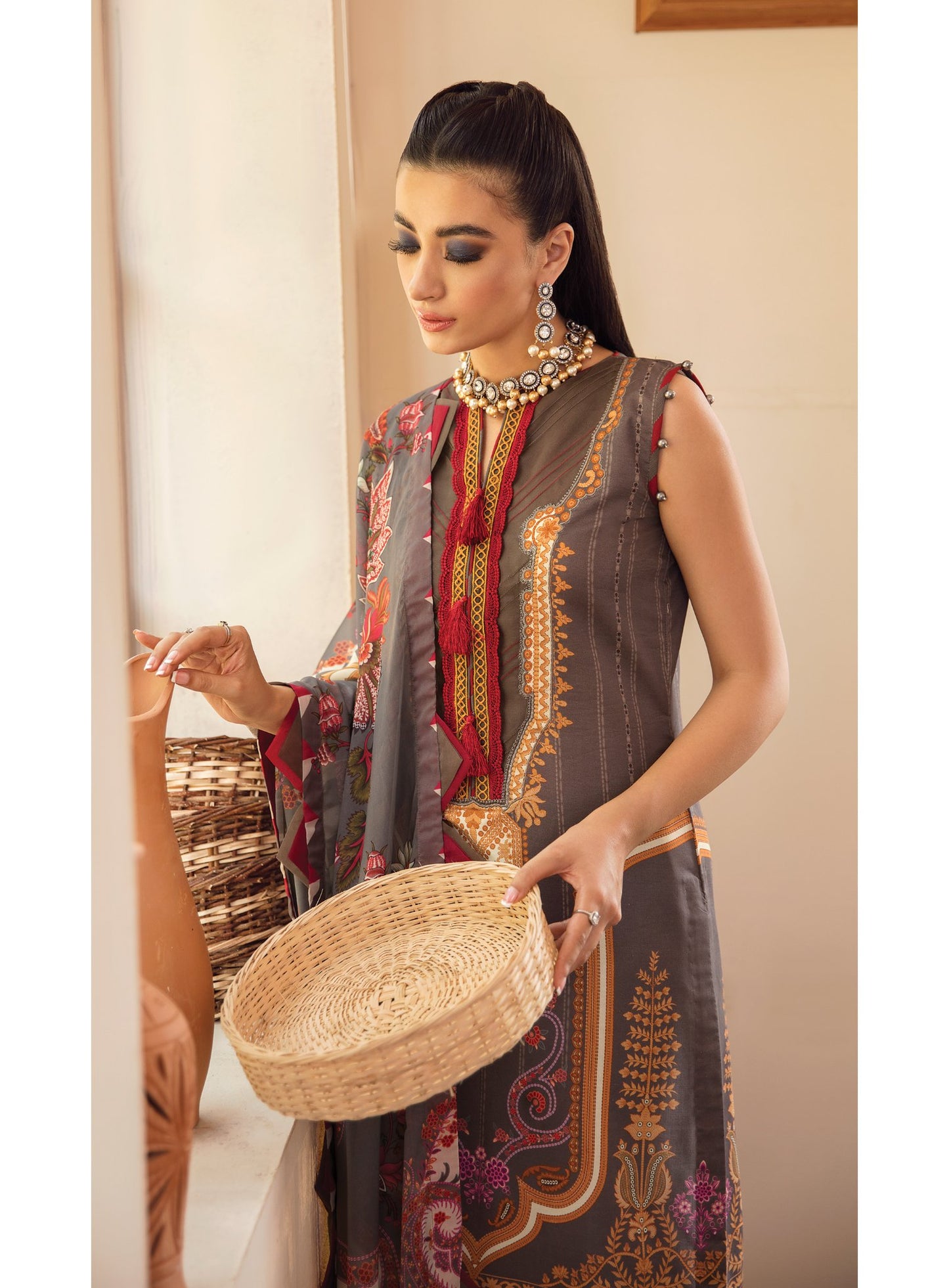 Lamisah-08 || Lawn 2022-Volume 2 || Gulaal in UK USA UAE online kapraye.com