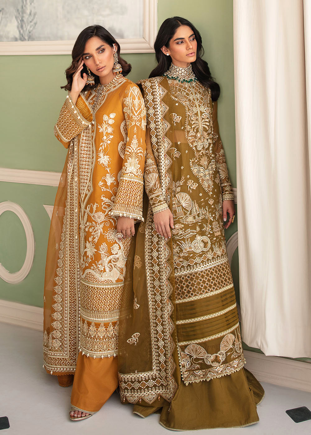 SERENE || LA FUCHSIA '23 || AFROZEH in UK USA UAE online kapraye.com