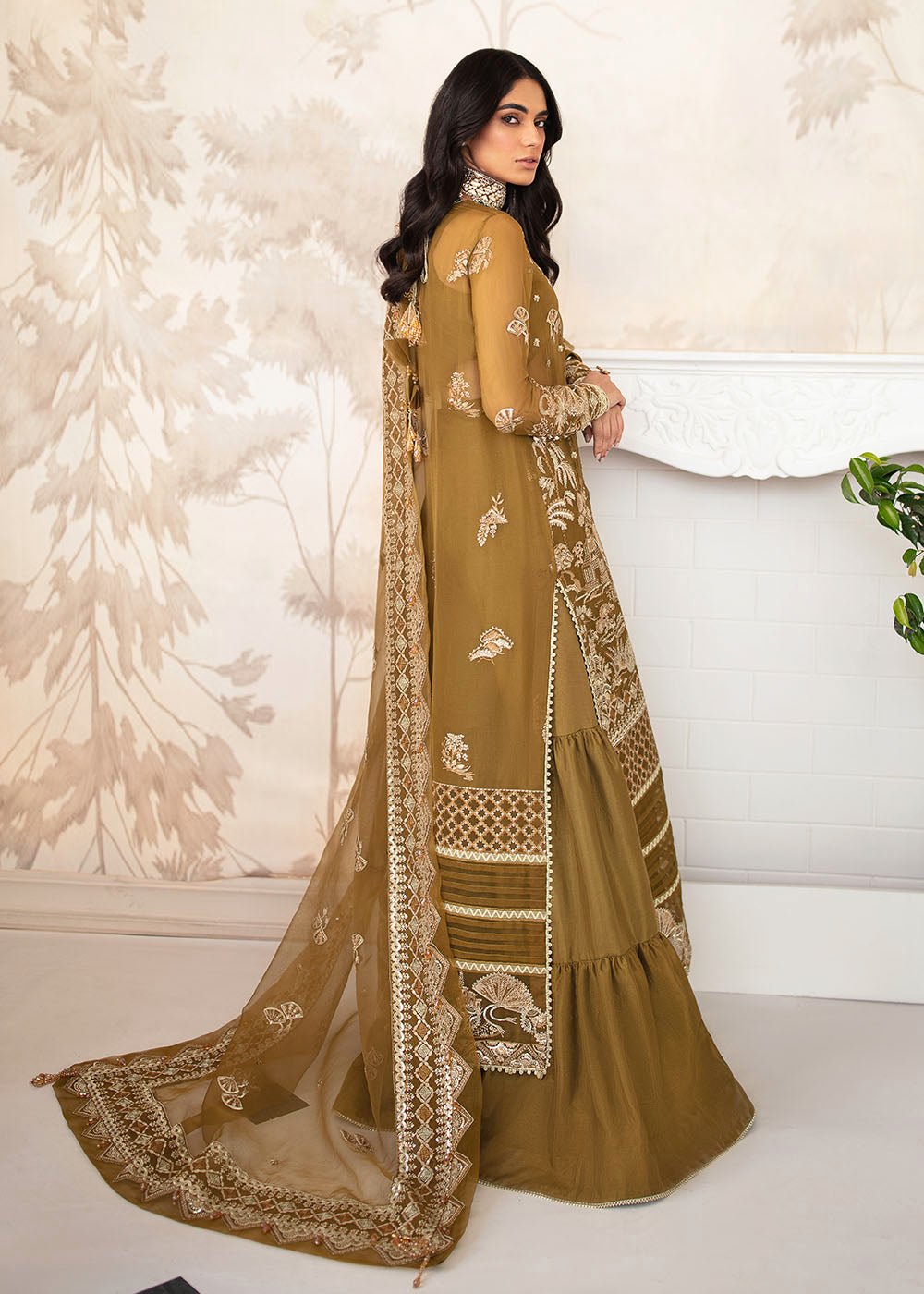 EMALINE || LA FUCHSIA '23 || AFROZEH in UK USA UAE online kapraye.com