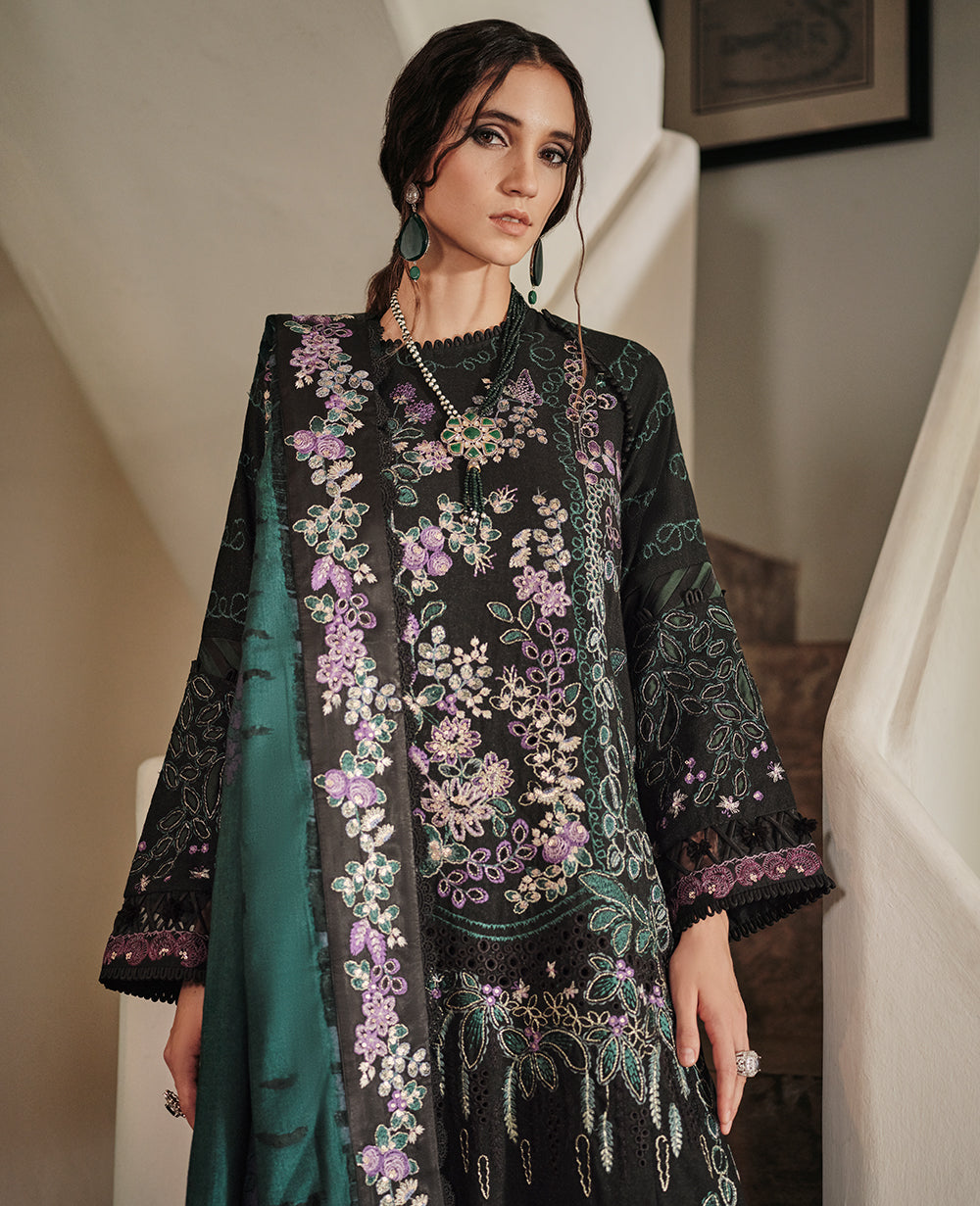 KOHILA || DANAYAH WINTER UNSTITCHED '22 || Rpublic Womenswear in UK USA UAE online kapraye.com