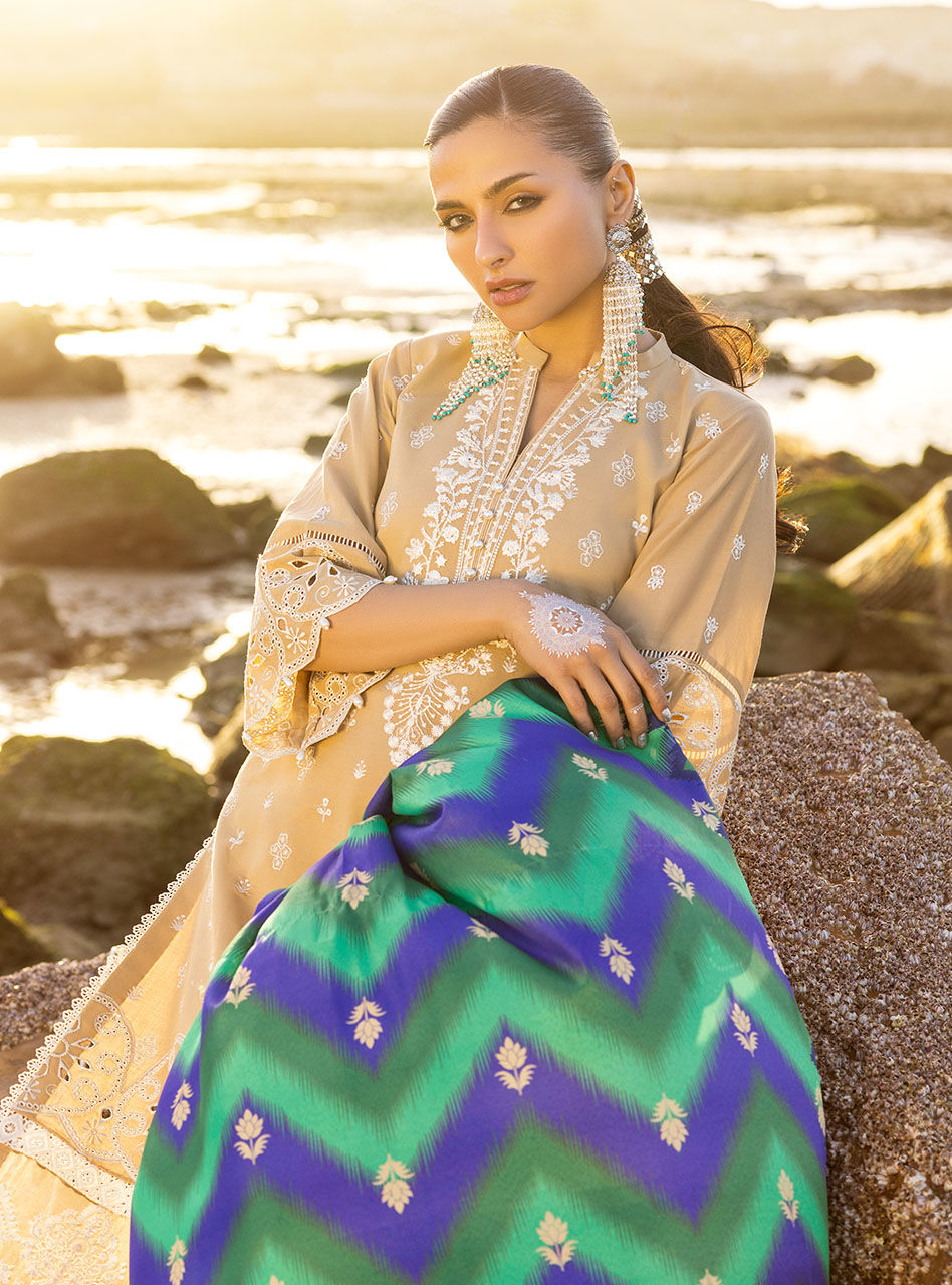 DEEDAG 2B || LUXURY LAWN || ZAINAB CHOTTANI in UK USA UAE online kapraye.com