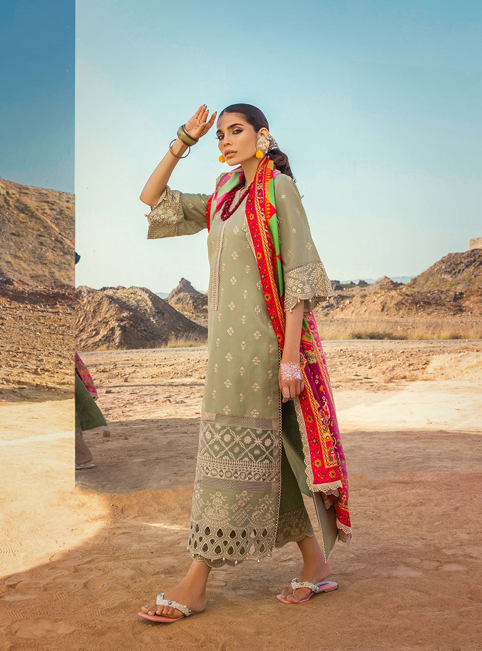 LAAL’EN 10B || LUXURY LAWN || ZAINAB CHOTTANI in UK USA UAE online kapraye.com