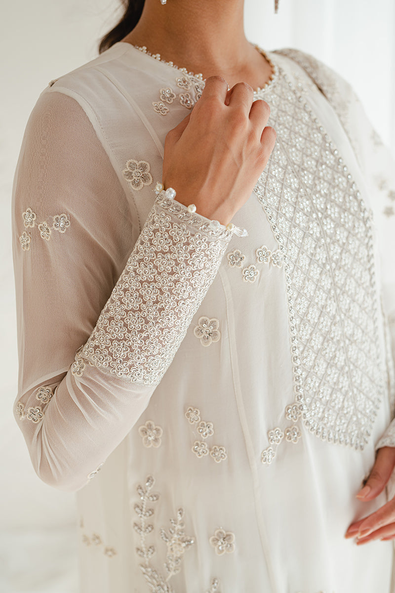 IVORY GLINT-4PC CHIFFON EMBROIDERED SUIT || LUXE ATELIER-23 || CROSS STITCH in UK USA UAE online kapraye.com