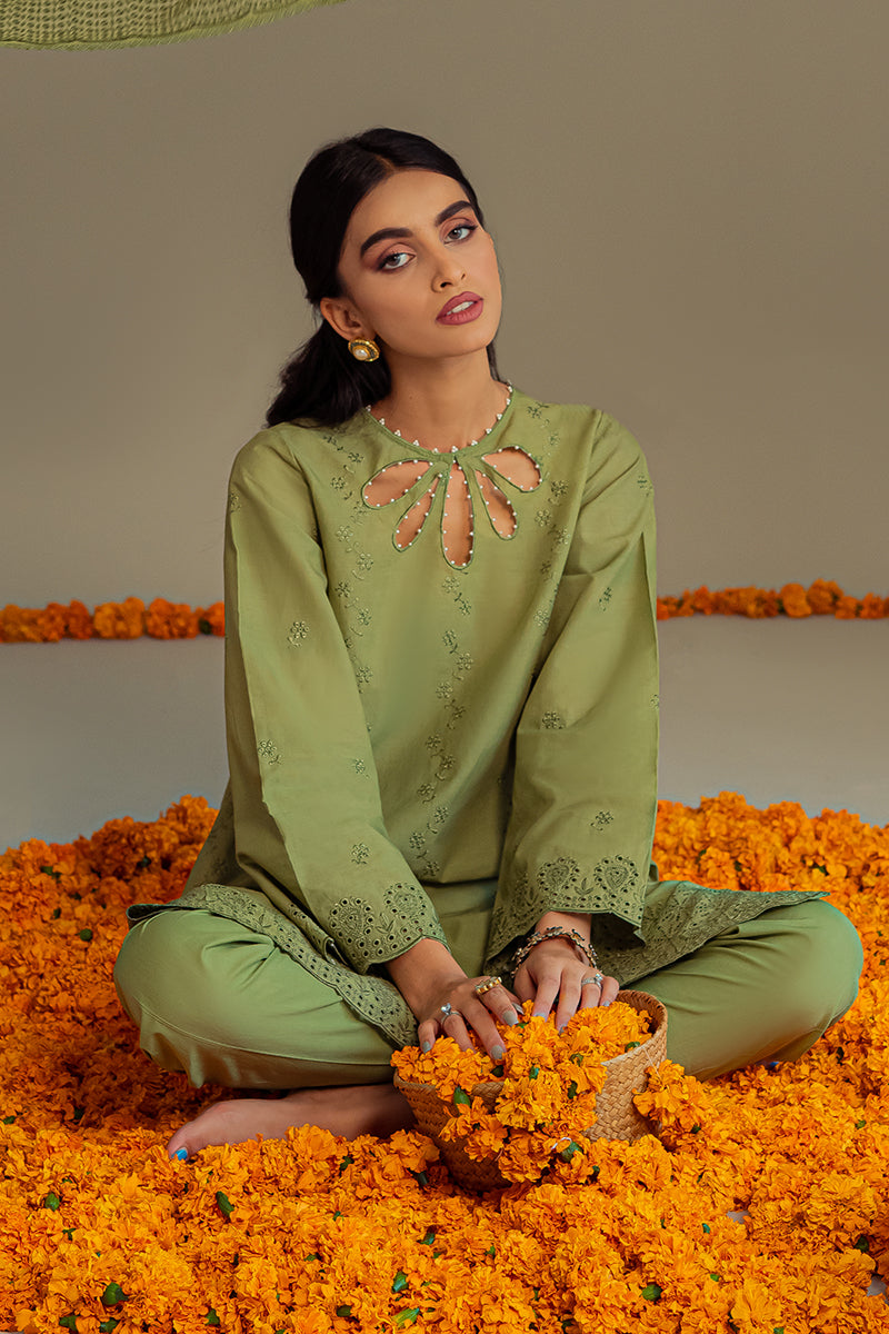 FLORET FRINGE-3PC CHIKAN KARI LAWN SUIT | CHIKANKARI LAWN | CROSS STITCH in UK USA UAE online kapraye.com