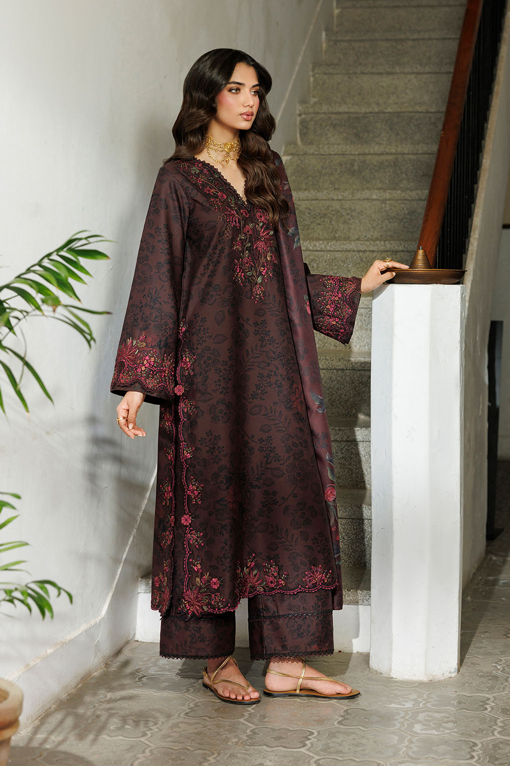 IPF-29 | PRE FALL 26 | IZNIK