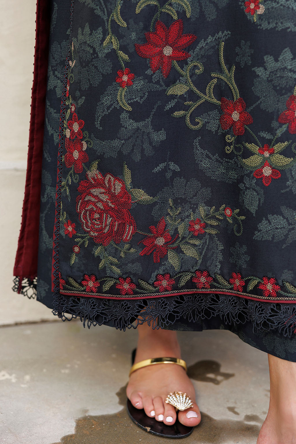 IPF-31 | PRE FALL 26 | IZNIK