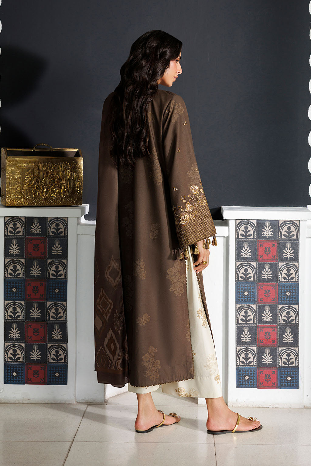 IPF-25 | PRE FALL 26 | IZNIK