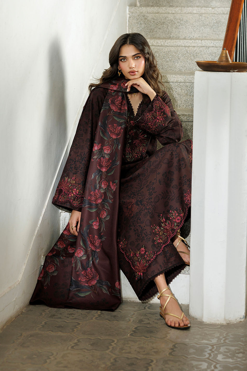 IPF-29 | PRE FALL 26 | IZNIK