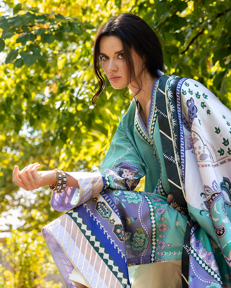 Lunar Dew | NIRVANA PRINTED SILK | MUSHQ