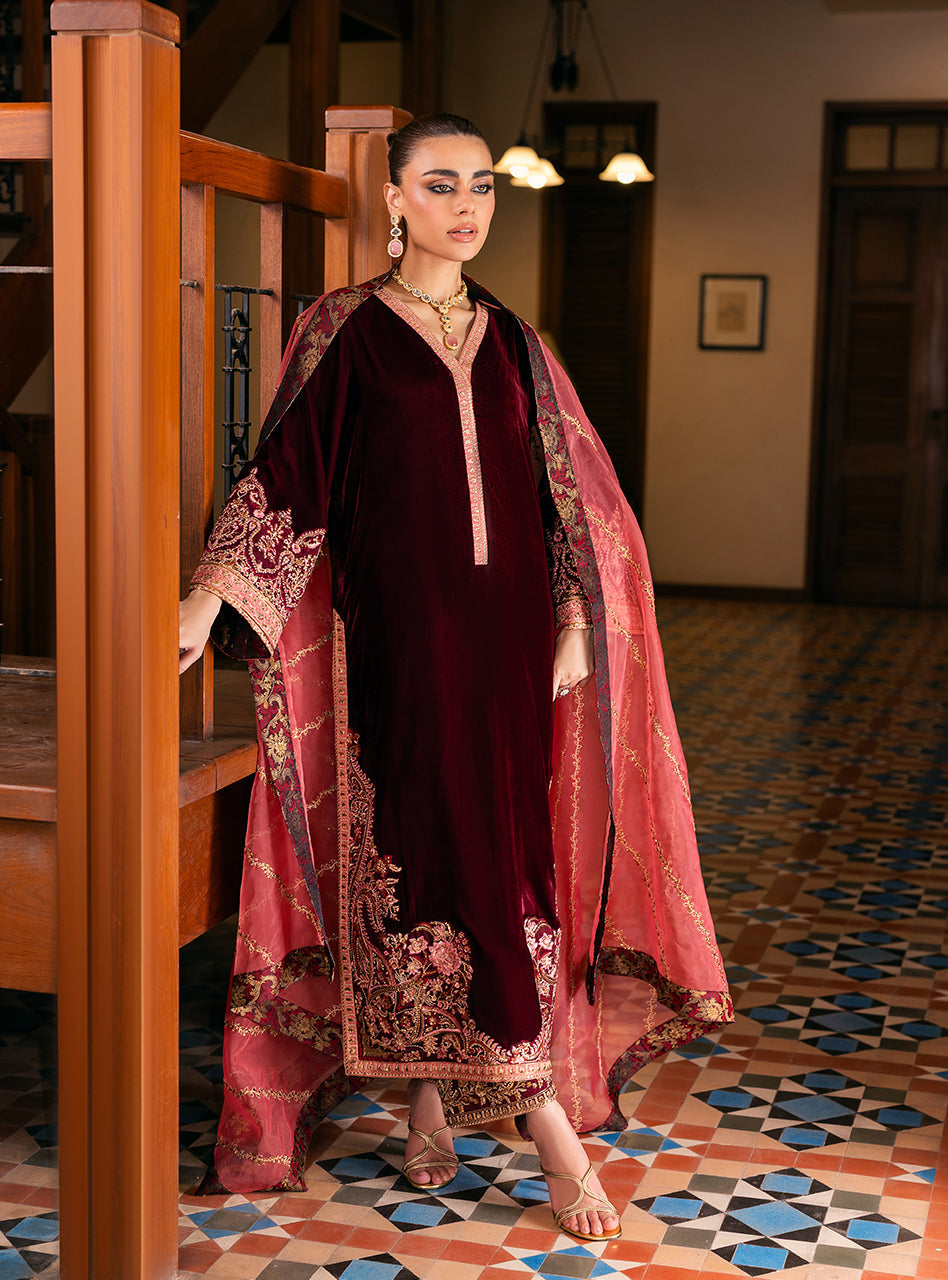 Aima | Velvet Unstitched '25 | Zainab Chottani
