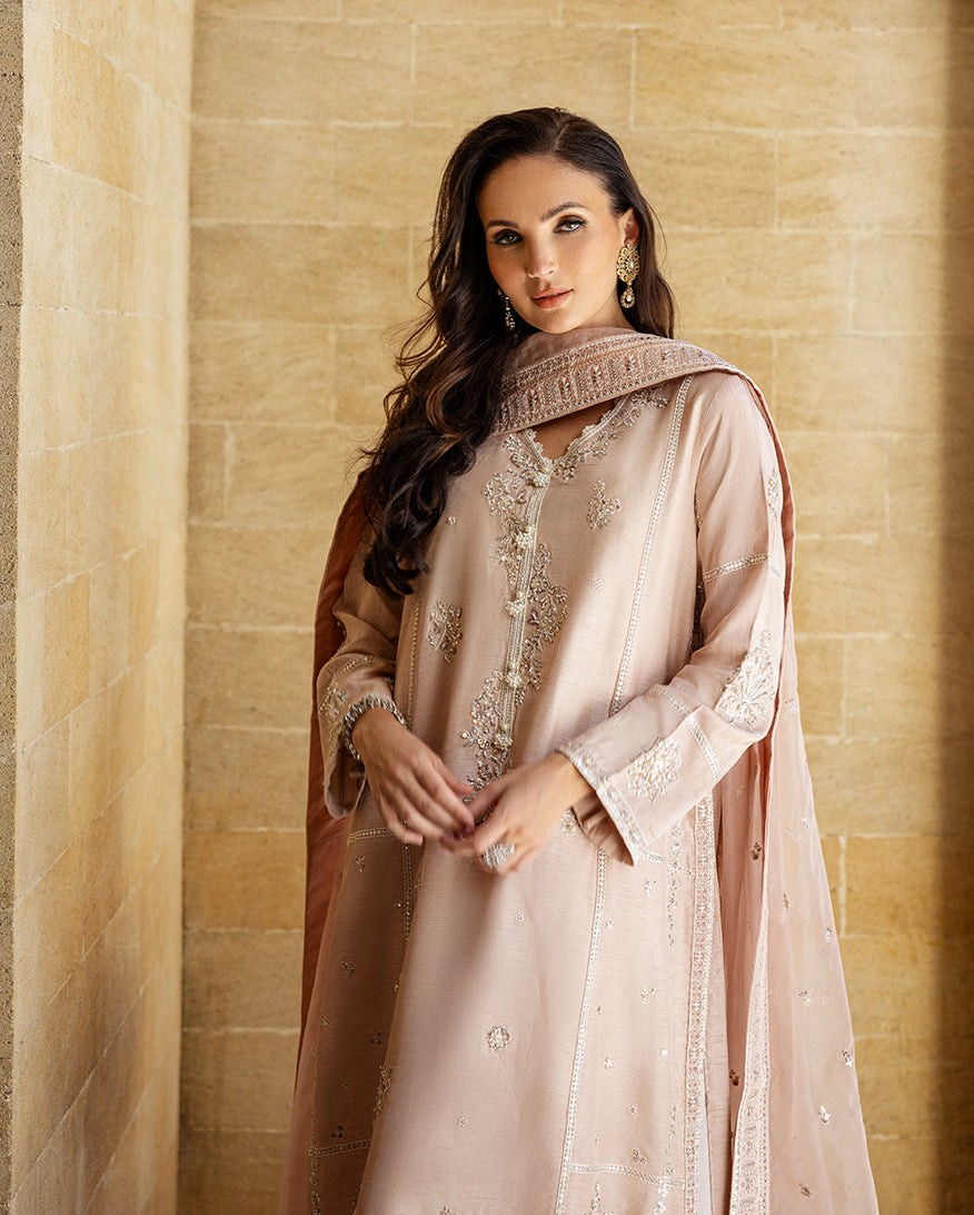 Evelyn Wisp | CELESTINE THE SILK SAGA'25 | MUSHQ