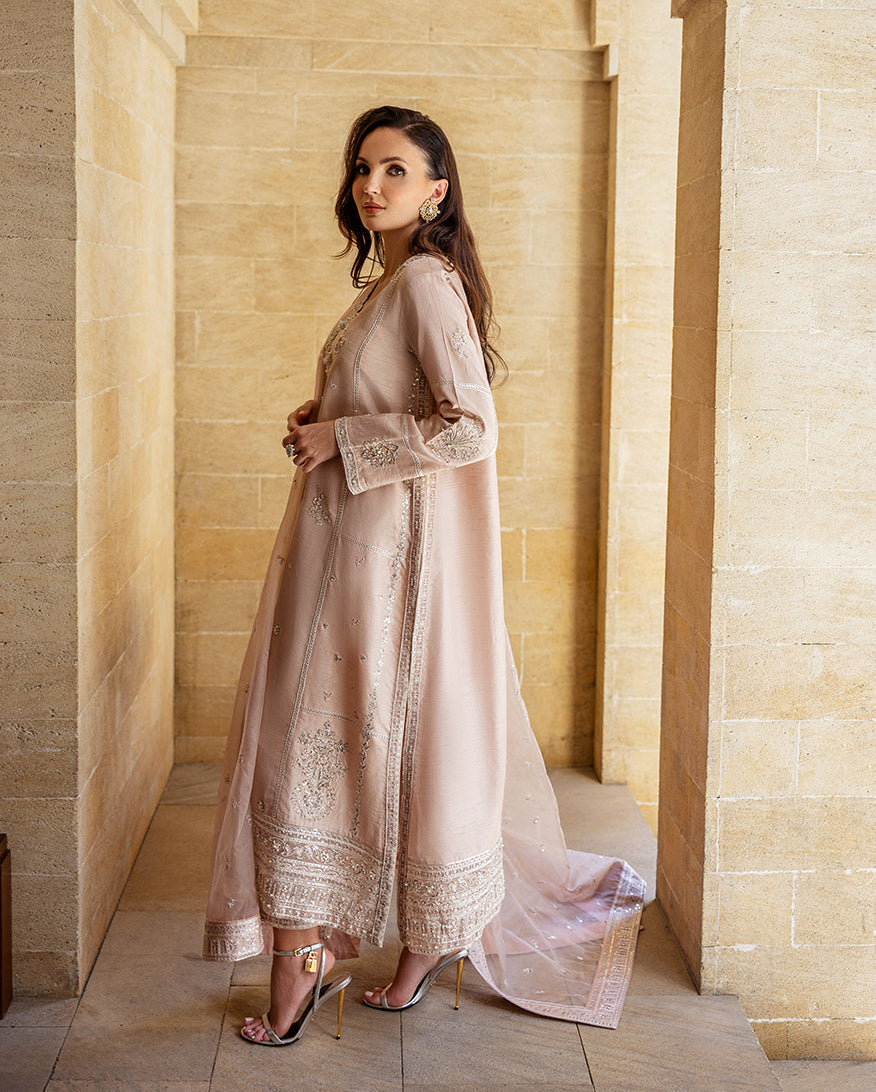 Evelyn Wisp | CELESTINE THE SILK SAGA'25 | MUSHQ