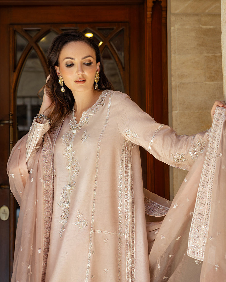 Evelyn Wisp | CELESTINE THE SILK SAGA'25 | MUSHQ