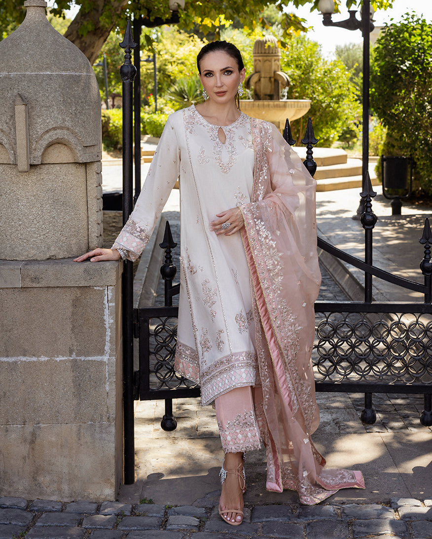 Astrid Bloom | CELESTINE THE SILK SAGA'25 | MUSHQ