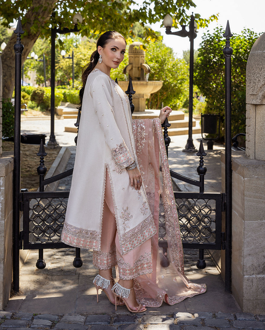 Astrid Bloom | CELESTINE THE SILK SAGA'25 | MUSHQ