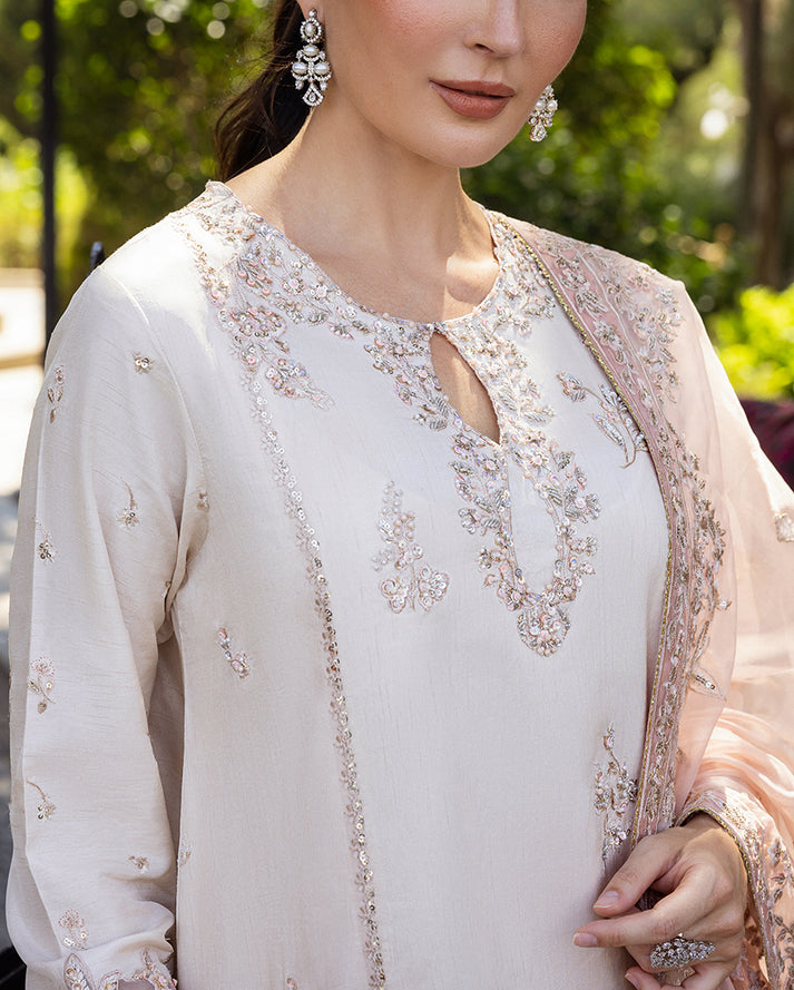 Astrid Bloom | CELESTINE THE SILK SAGA'25 | MUSHQ