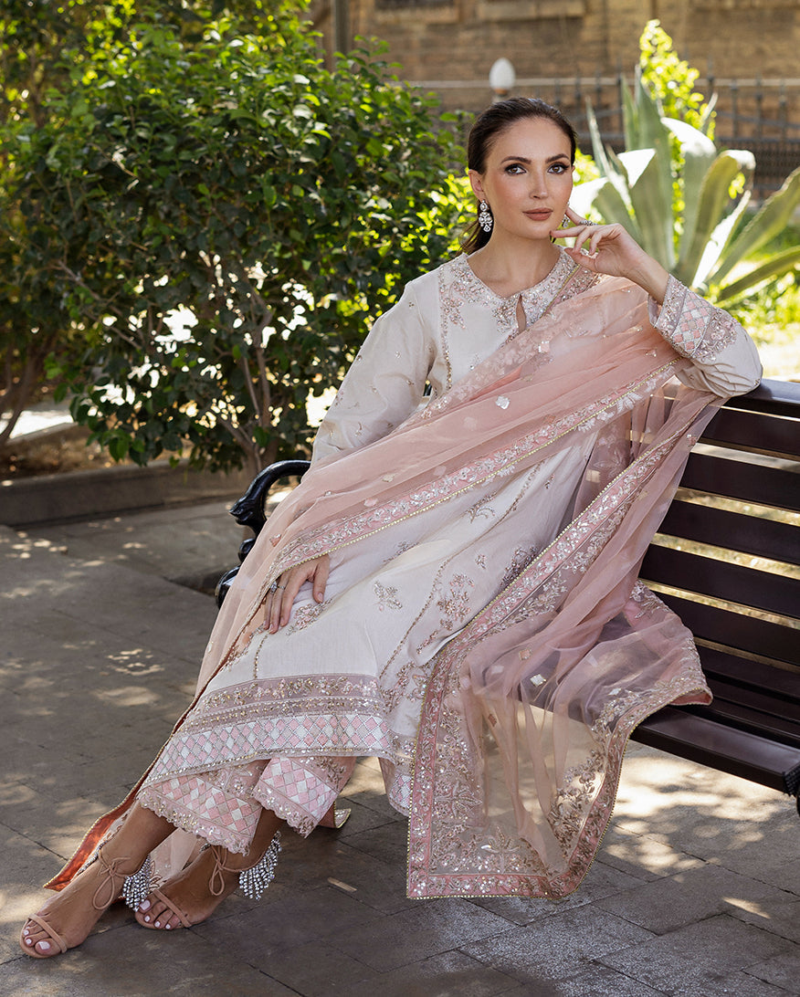 Astrid Bloom | CELESTINE THE SILK SAGA'25 | MUSHQ