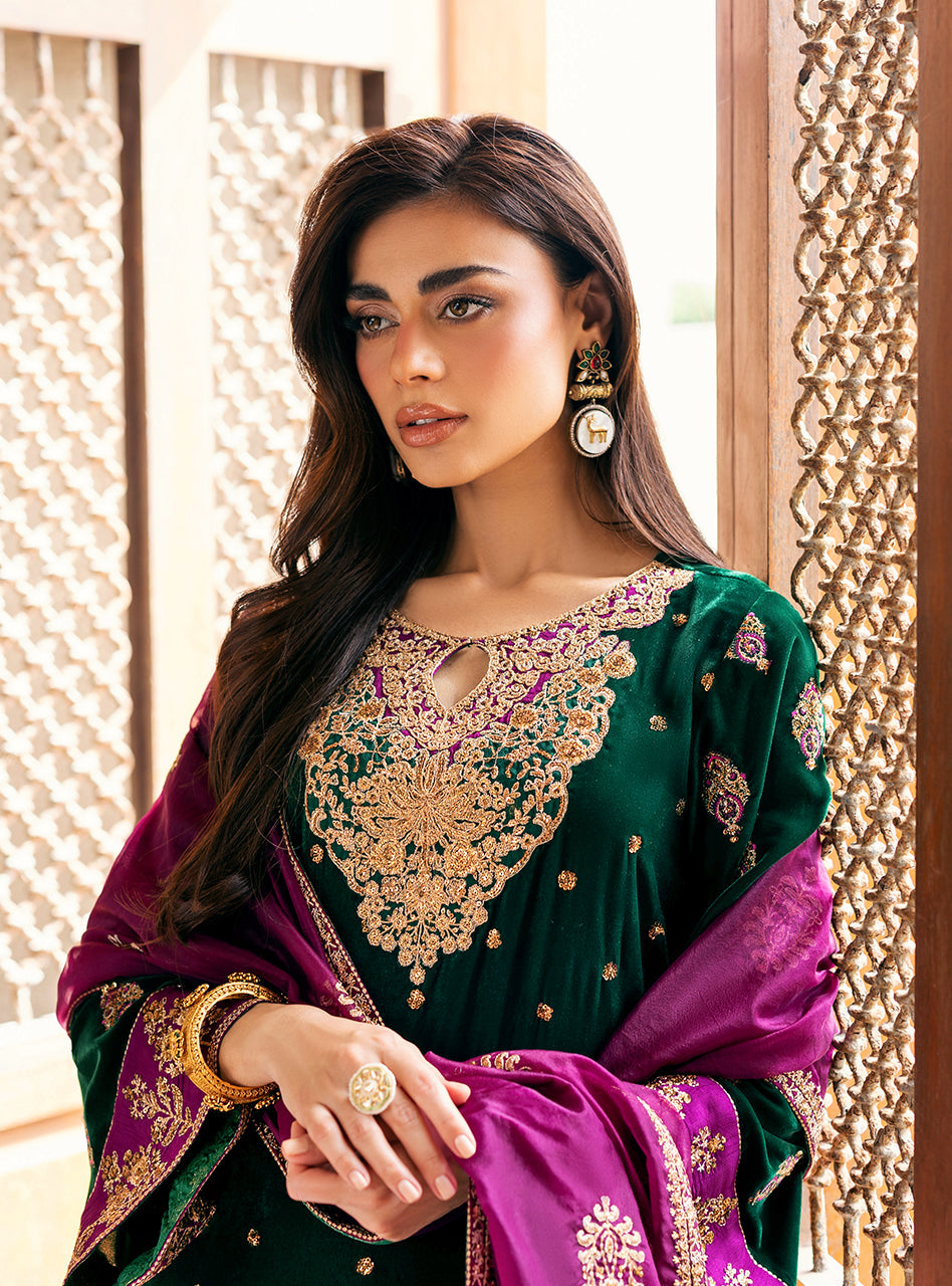 Esha | Velvet Unstitched '25 | Zainab Chottani