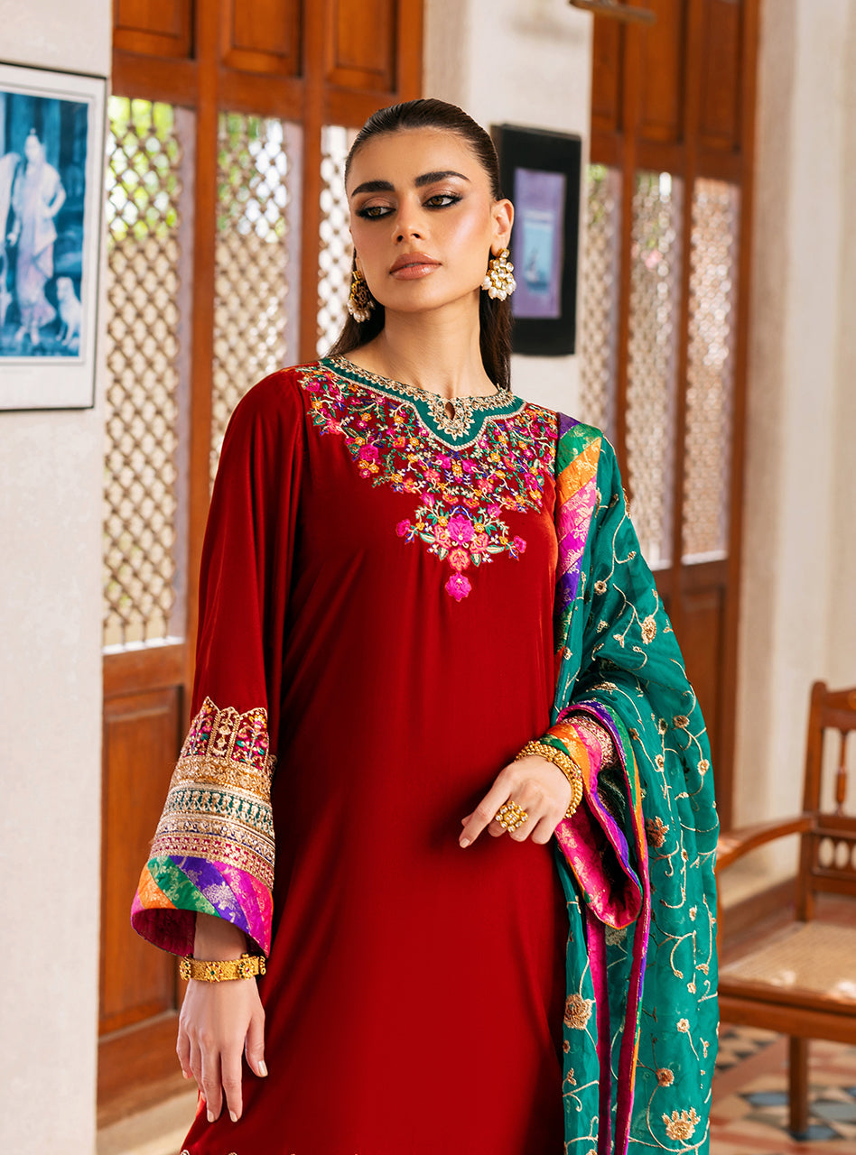 Sifa | Velvet Unstitched '25 | Zainab Chottani