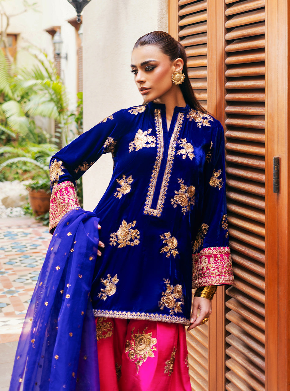 Jia | Velvet Unstitched '25 | Zainab Chottani