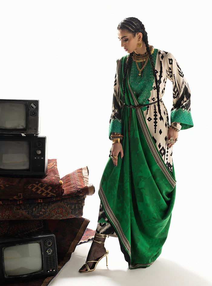 Novaya | WINTER SHAWLS | ZAINAB CHOTTANI